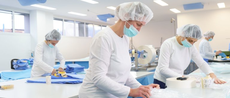 Gallery Central venous catheter – insertion and dressing
